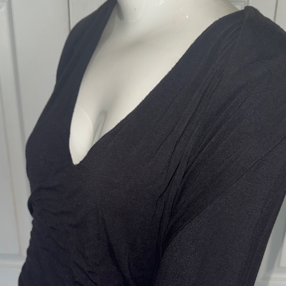 VENUS Elegant Black Long Sleeve  ruched Dress - Picture 5 of 8